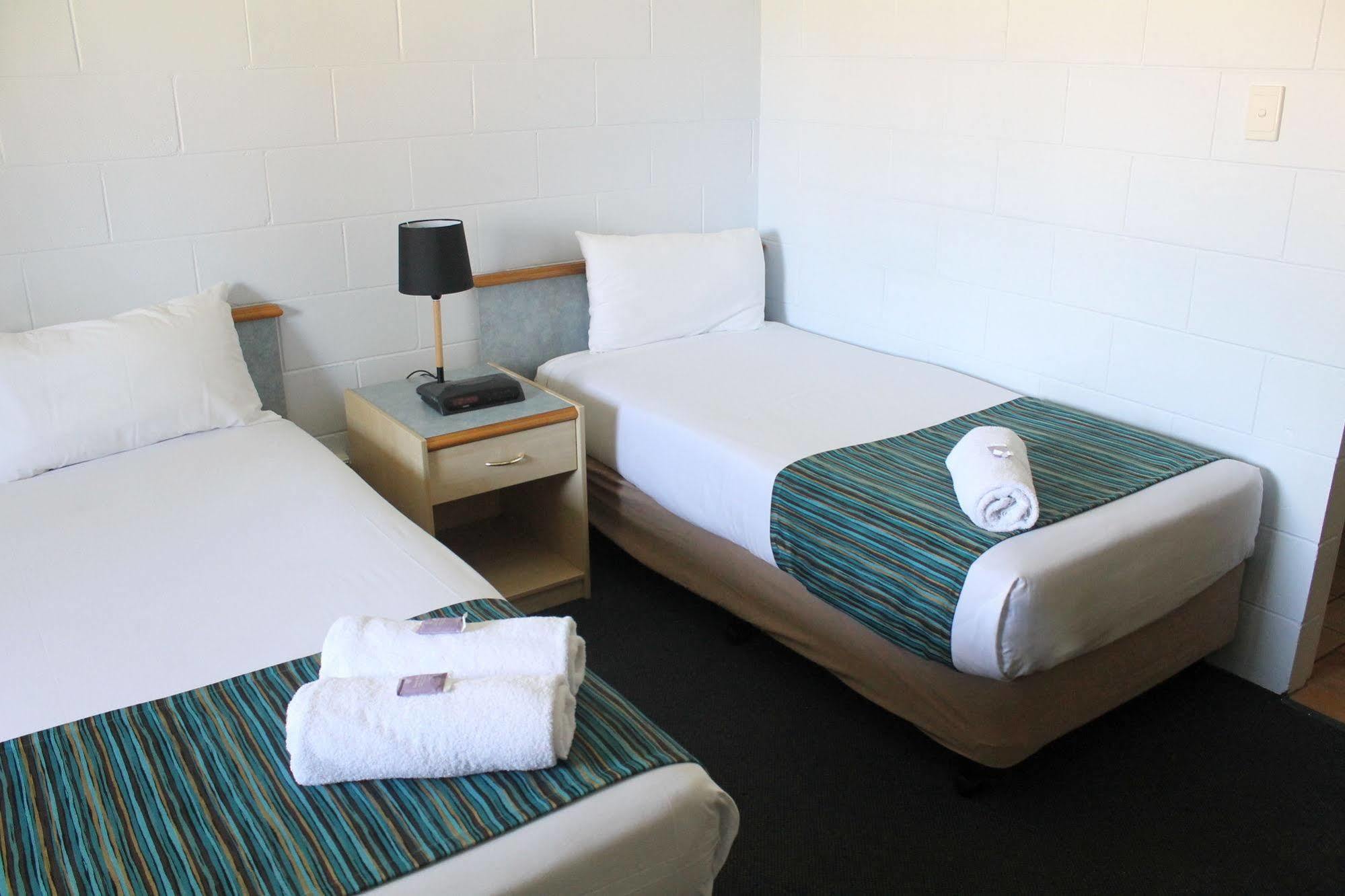 Rocky Glen Hotel Motel Gladstone Eksteriør bilde